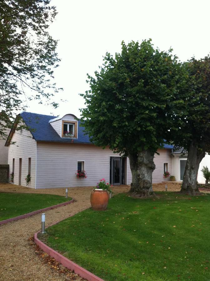 Le Petit Manoir Bed & Breakfast Farceaux Luaran gambar