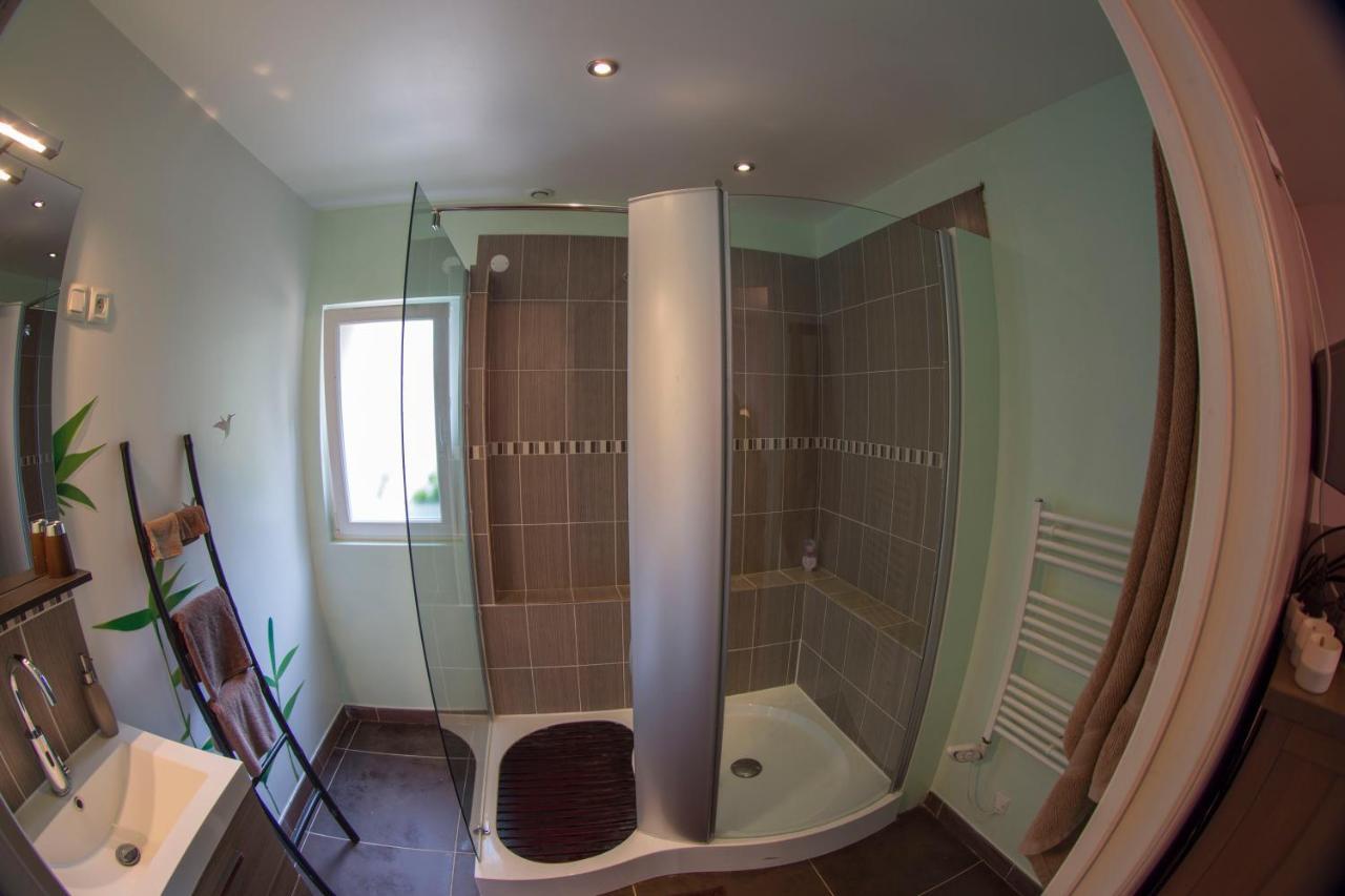 Le Petit Manoir Bed & Breakfast Farceaux Luaran gambar
